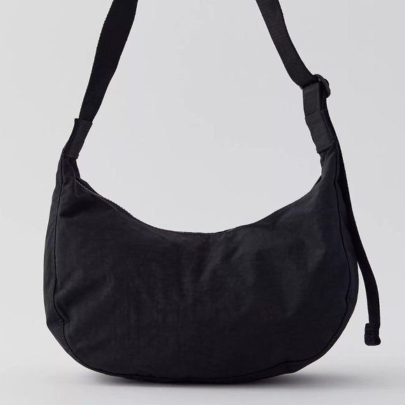 NWT Baggu Crescent Bag Medium - Embroidered Gudetama - Picture 8 of 8